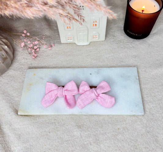 Mini pink clips