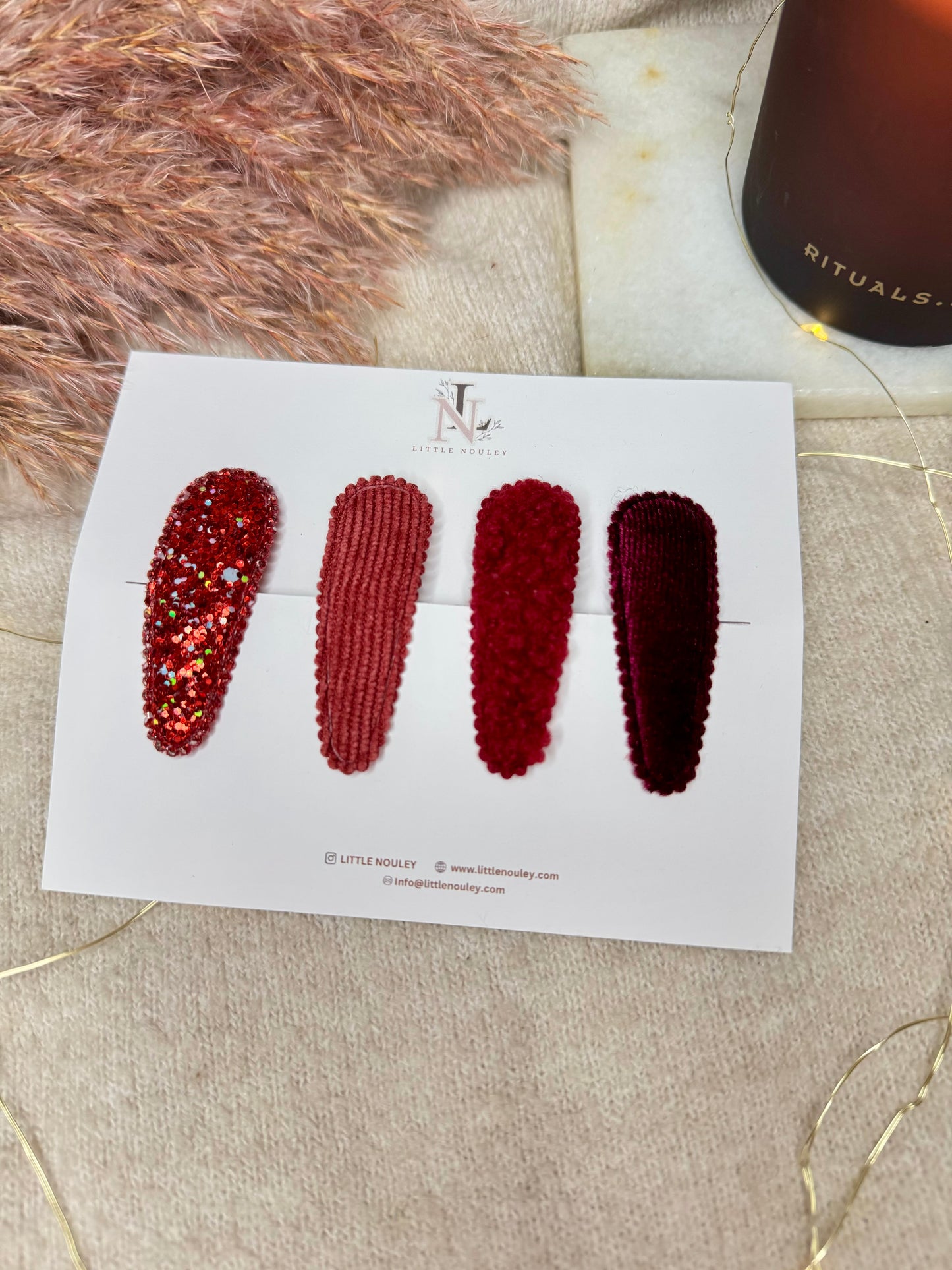 Red Christmas hairclip