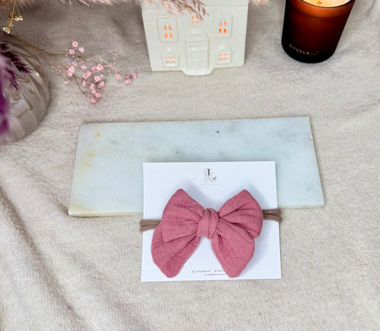 Raspberry pink bow 🎀